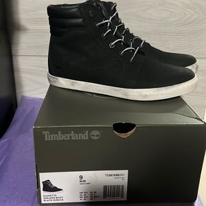Women’s Black Timberland Ankle boots